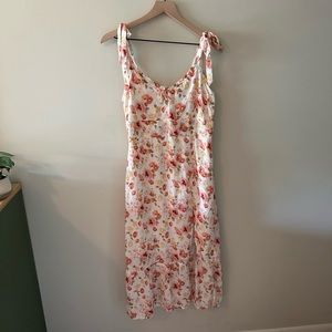 Abercrombie & Fitch | Floral tie dress with slit